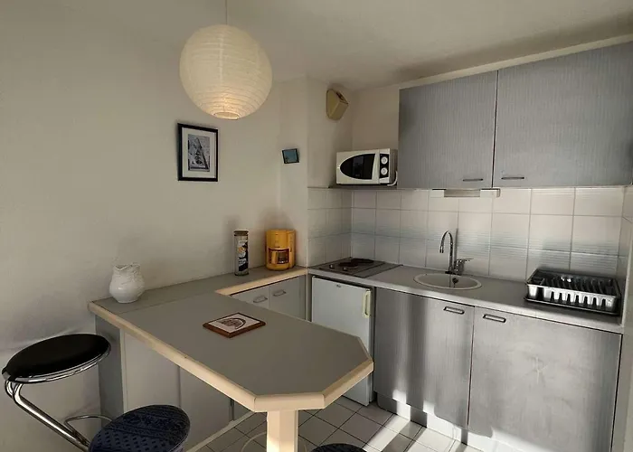 Apartman T2 Avec Terrasse, Parking Prive, Proche - Fr-1-701-18 Valras-Plage